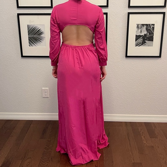 *Roxanne Plunging Cutout Gown - Picture 8 of 8